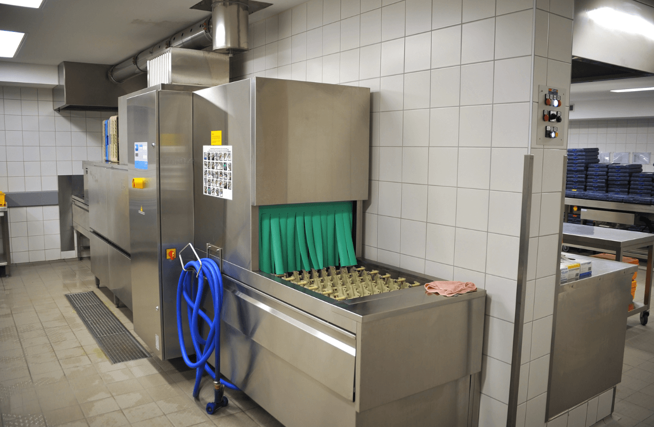 Commercial refrigerator compressor repair Dubai